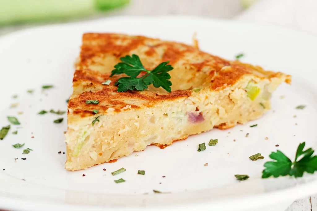 Frittata vegana di zucchine in padella