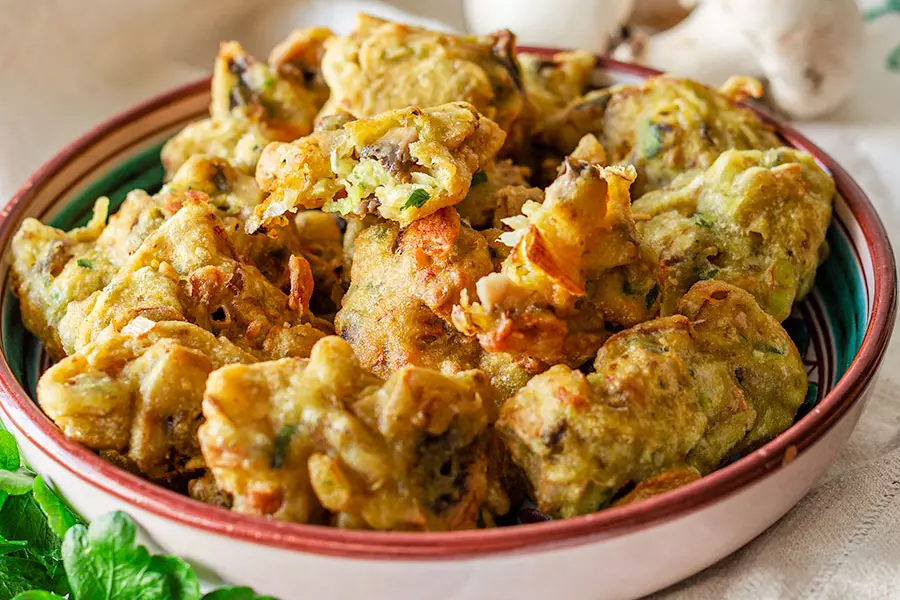 Frittelle vegane con porri e funghi