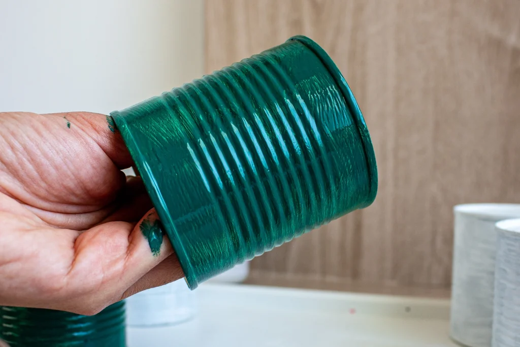 Candele in cera di soia, lattina riciclata dipinta