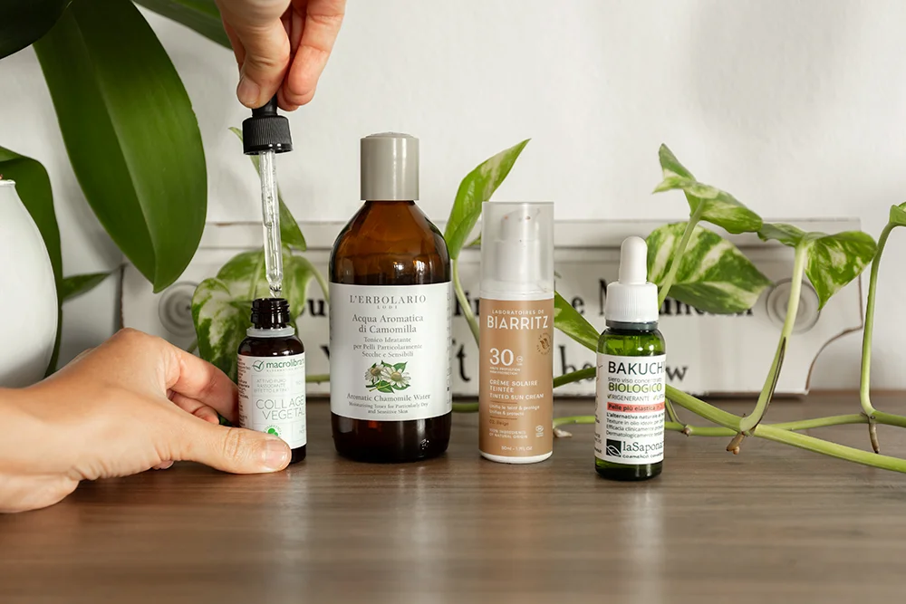 Prodotti di skincare vegana con ingredienti naturali e certificati, ideali per una routine cruelty free.